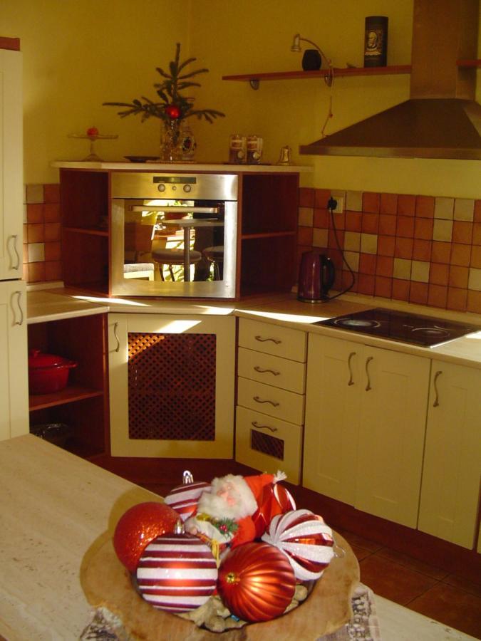 Villa Ametyst Štúrovo Buitenkant foto